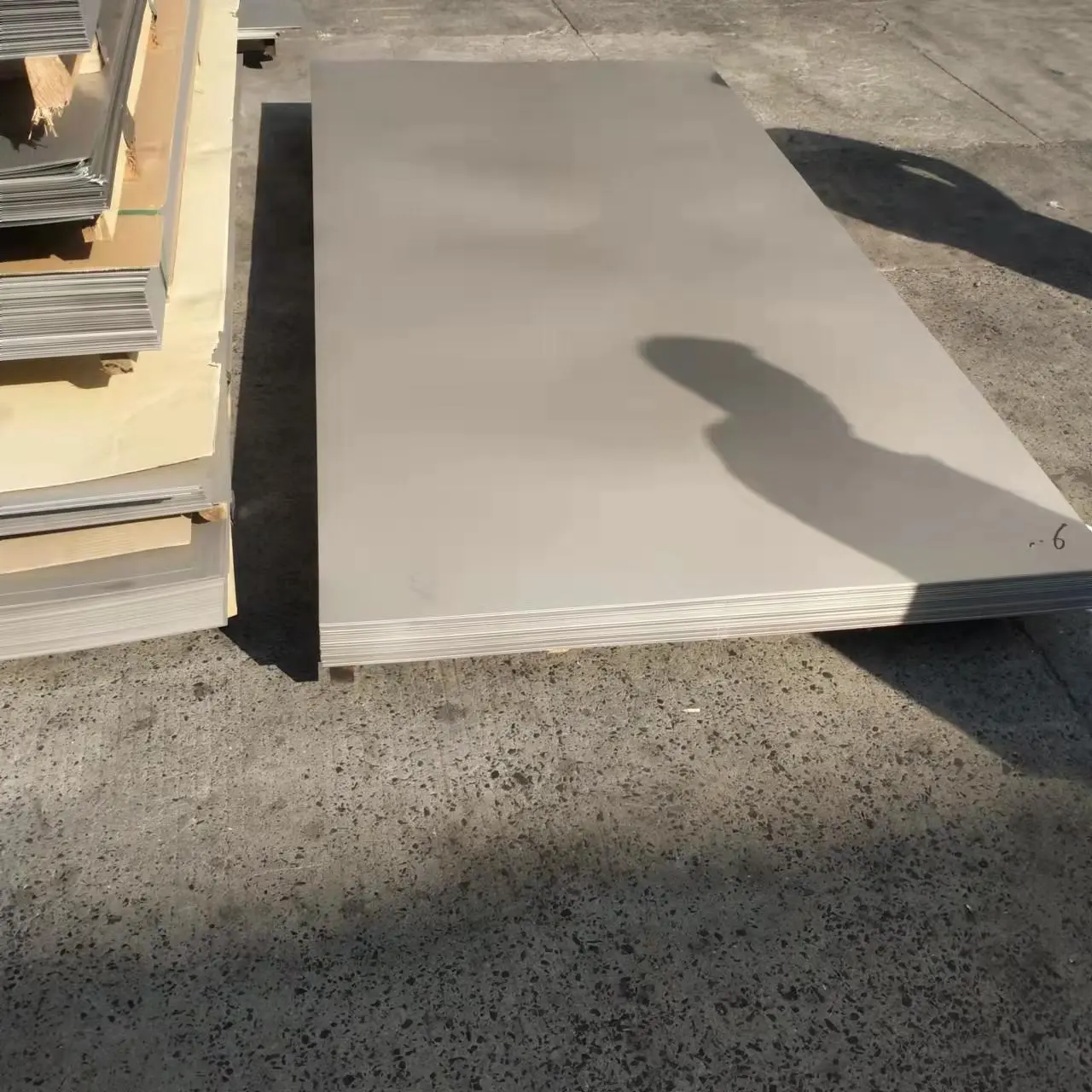 904L high quality stainless steel plate